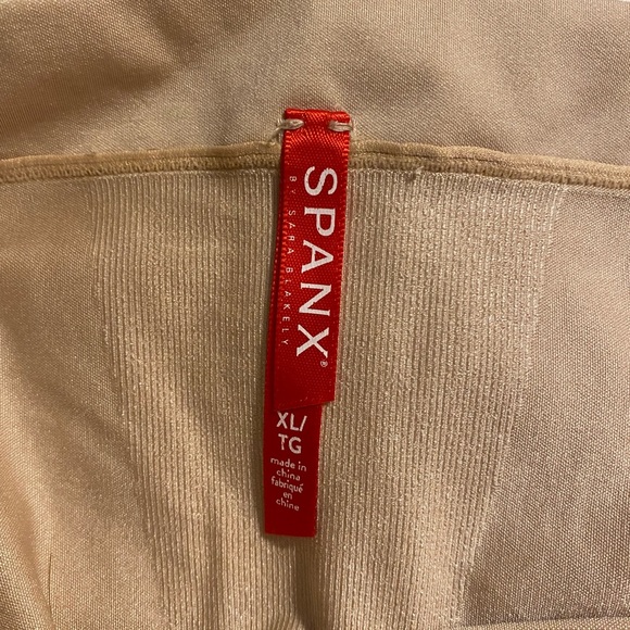 Tummy control Spanx - Picture 1 of 3
